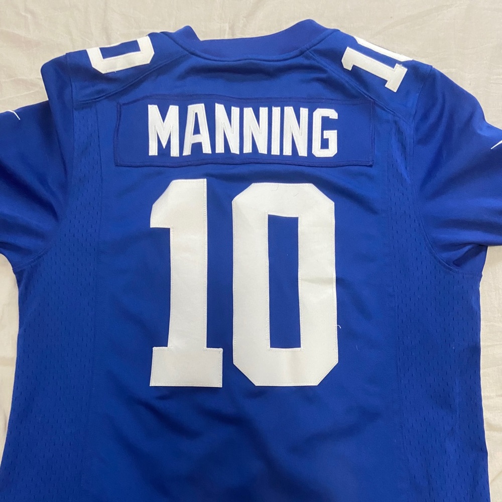 NY GIANTS FOOTBALL JERSEY